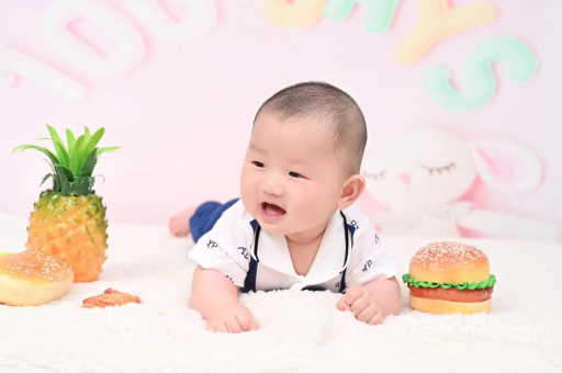 朝阳宝宝肚子胀拉稀怎么办